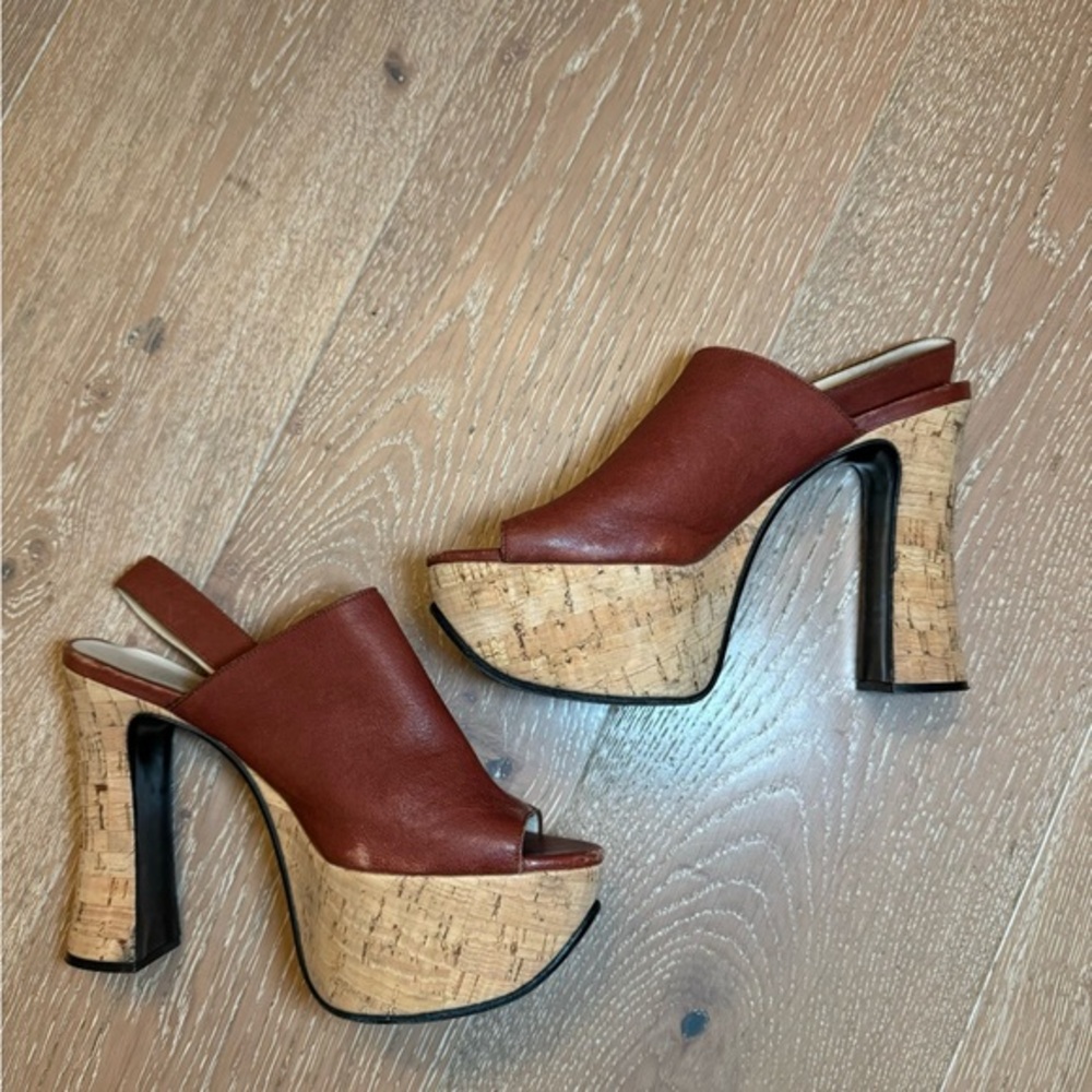 Chloe‎ Cork Heels